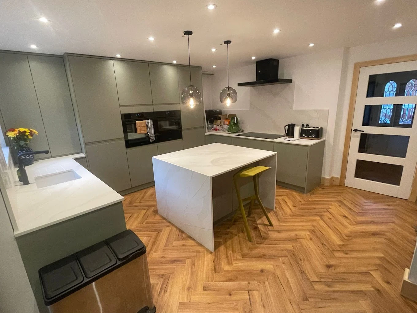 Kitchen Laminate Flooring